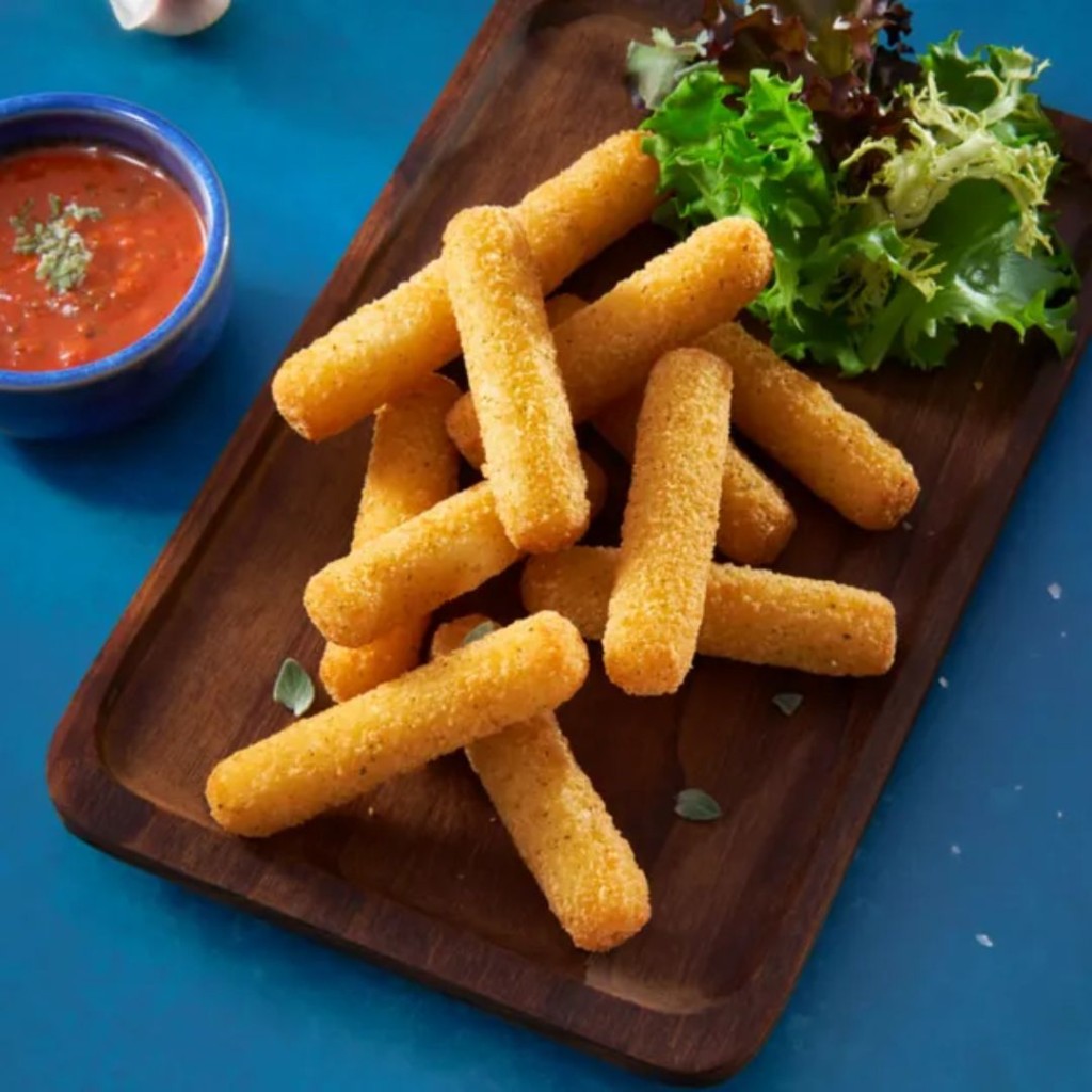 Frozen Mozzarella Sticks 1kg product image 2