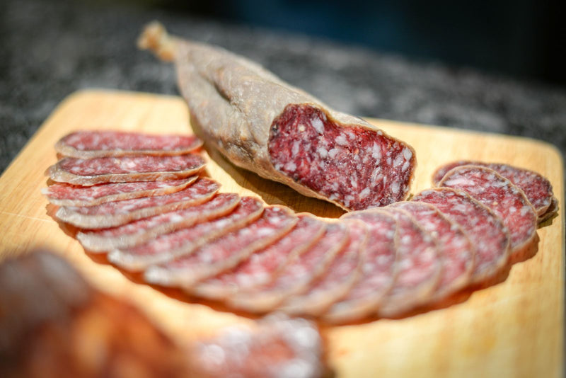 Saucisson Sec Prestige presented for a Beleaev food guide