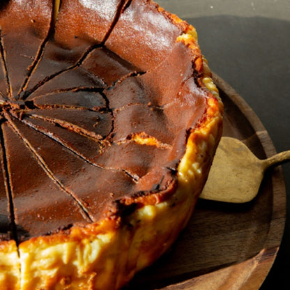 Burnt Basque Cheesecake 16 x 121g slices alternate product view 2