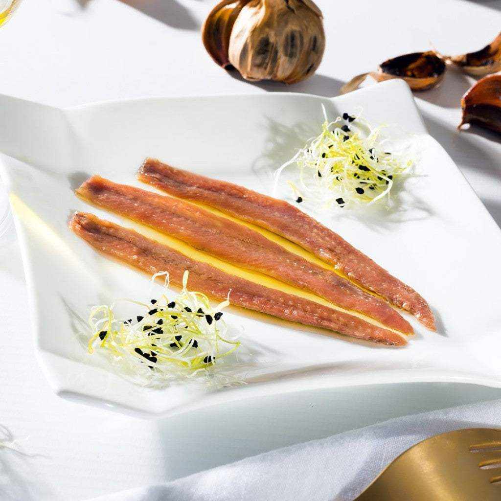 Yurrita Cantabrian anchovy fillets in oil 700g tray for tapas and recipes